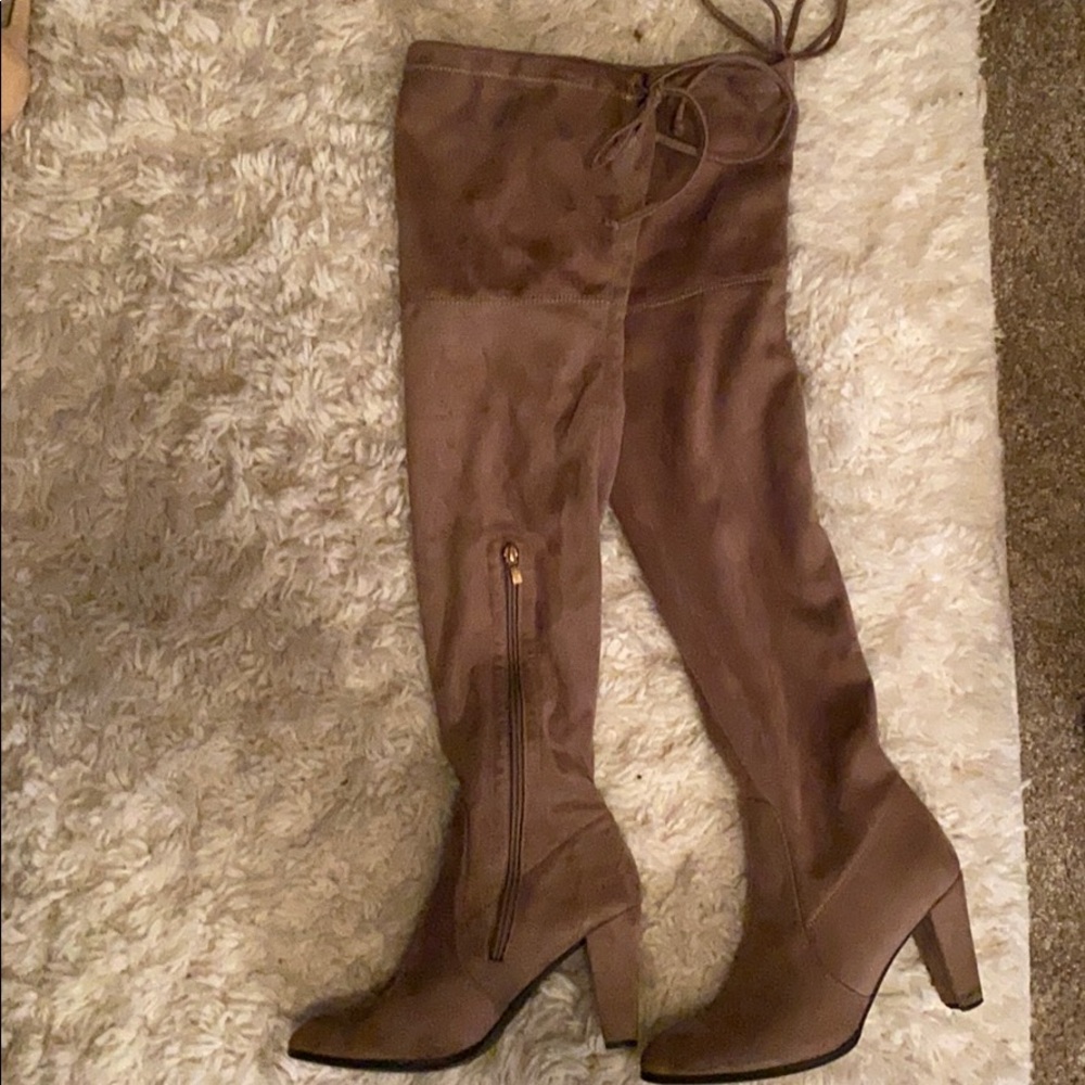 Thigh high suede style boots!